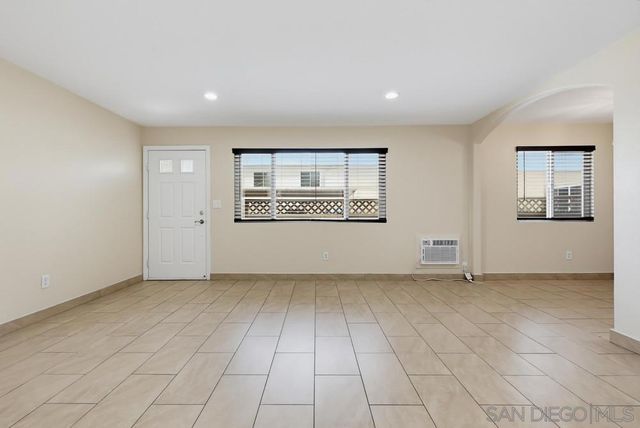 188 S Lincoln Ave 3, El Cajon, CA 92020