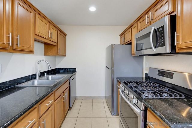 188 S Lincoln Ave 3, El Cajon, CA 92020