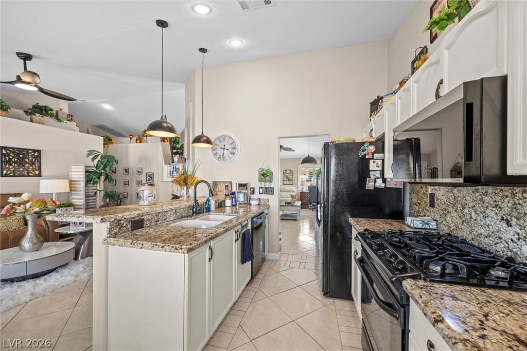 814 Manor Shores Road, Henderson, NV 89002 — photo 5