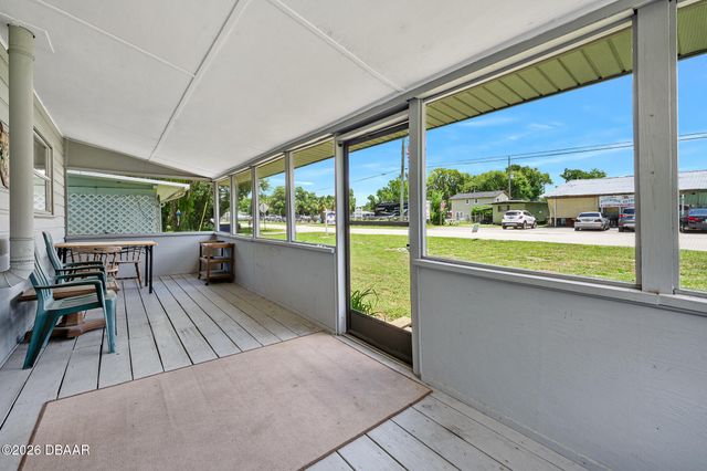 55521 Front Street, Astor, FL 32102