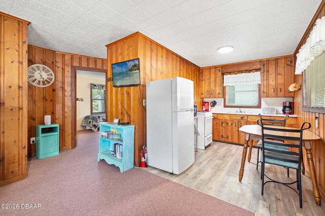 55521 Front Street, Astor, FL 32102