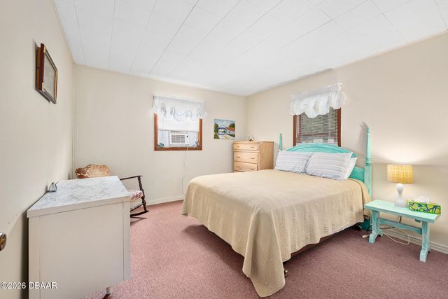 55521 Front Street, Astor, FL 32102