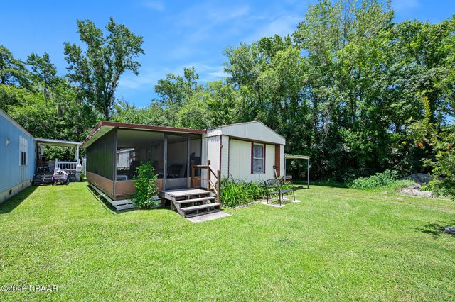 55521 Front Street, Astor, FL 32102