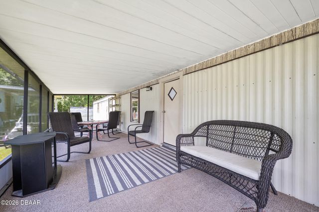 55521 Front Street, Astor, FL 32102