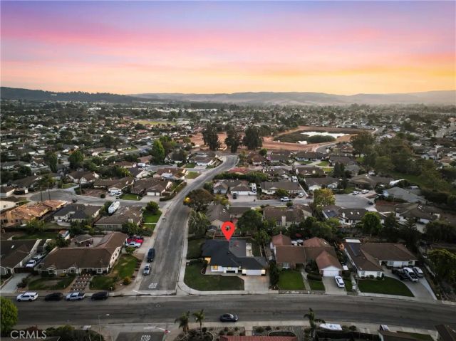 1423 Genoa Way, Santa Maria, CA 93455