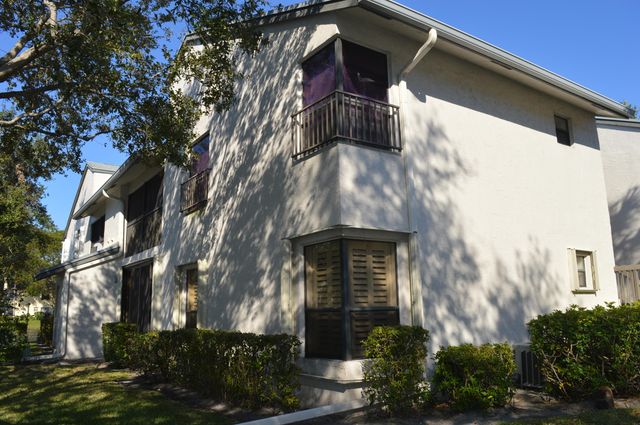 3511 Cocoplum Circle, Coconut Creek, FL 33063
