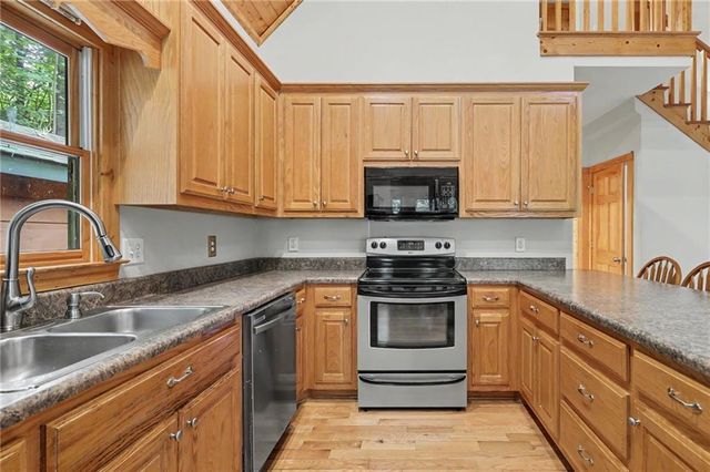 277 Wards Creek Drive, Dahlonega, GA 30533