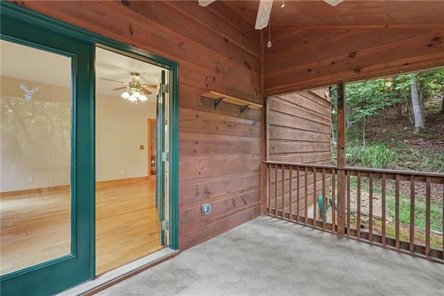 277 Wards Creek Drive, Dahlonega, GA 30533