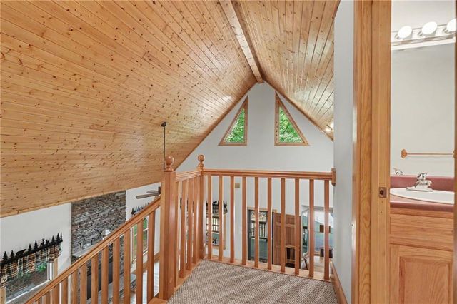 277 Wards Creek Drive, Dahlonega, GA 30533