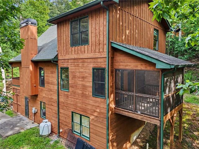 277 Wards Creek Drive, Dahlonega, GA 30533