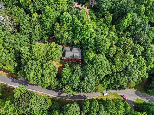 277 Wards Creek Drive, Dahlonega, GA 30533