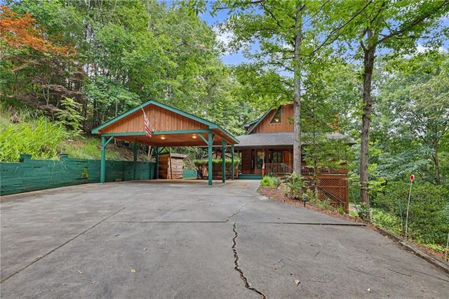 277 Wards Creek Drive, Dahlonega, GA 30533