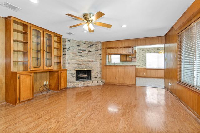 2531 Hollow Hook Road, Houston, TX 77080