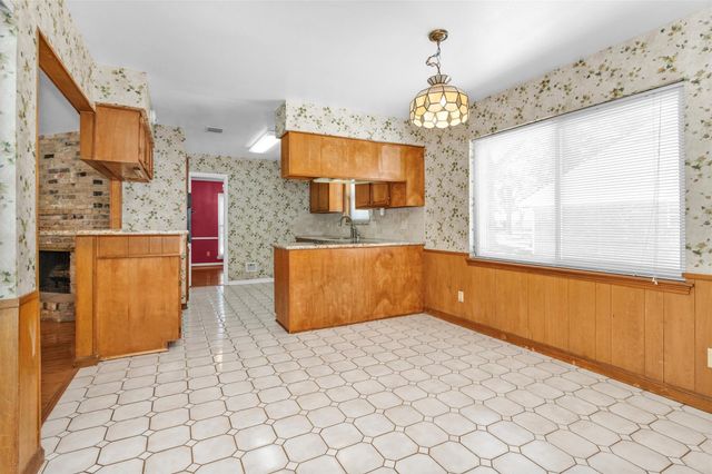 2531 Hollow Hook Road, Houston, TX 77080