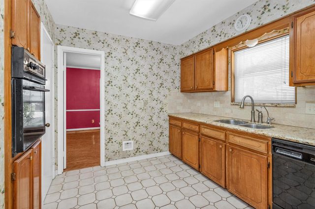 2531 Hollow Hook Road, Houston, TX 77080
