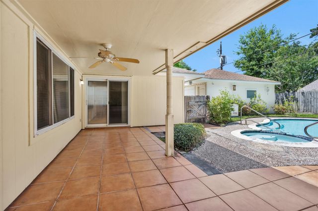 2531 Hollow Hook Road, Houston, TX 77080