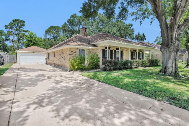 2531 Hollow Hook Road, Houston, TX 77080