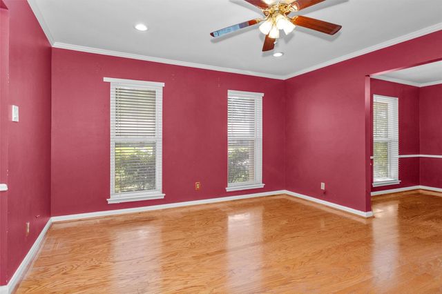 2531 Hollow Hook Road, Houston, TX 77080