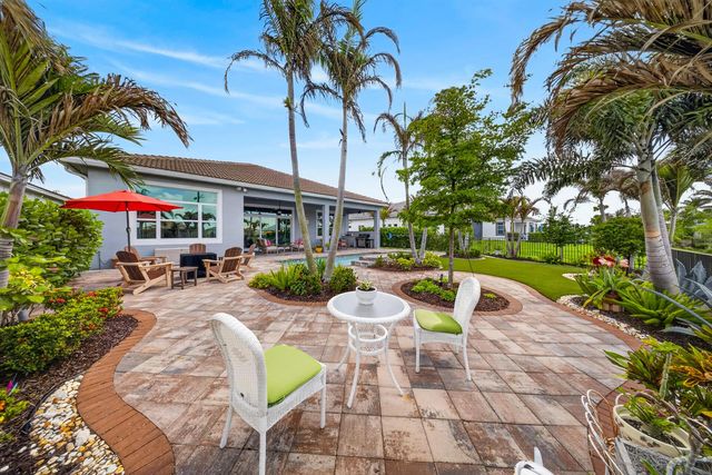 9086 SW Roccia Way, Port St. Lucie, FL 34987