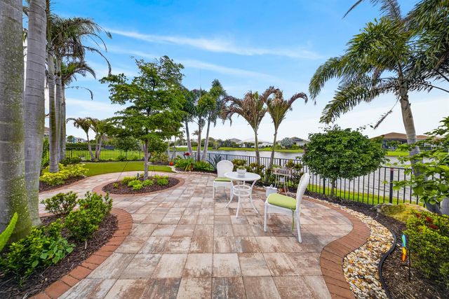 9086 SW Roccia Way, Port St. Lucie, FL 34987