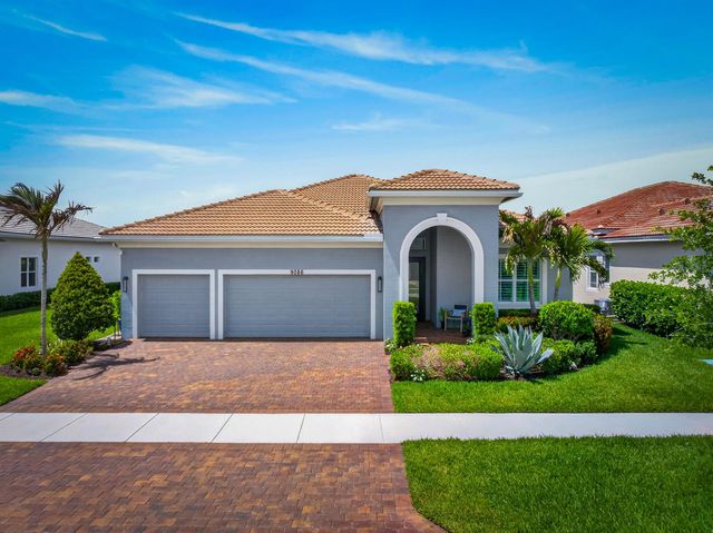 9086 SW Roccia Way, Port St. Lucie, FL 34987