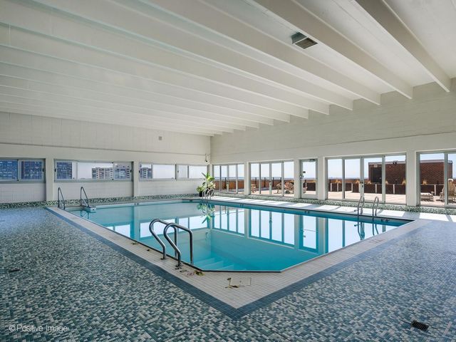 4170 N Marine Drive 24H, Chicago, IL 60613