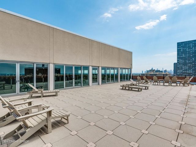 4170 N Marine Drive 24H, Chicago, IL 60613