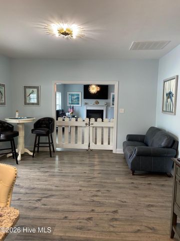 808 Colchester Reef Run, Sneads Ferry, NC 28460