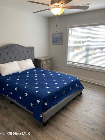 808 Colchester Reef Run, Sneads Ferry, NC 28460