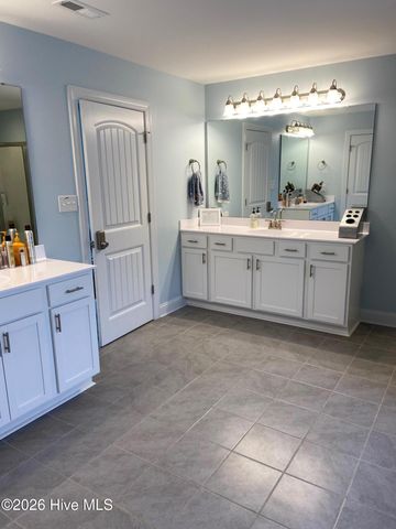 808 Colchester Reef Run, Sneads Ferry, NC 28460