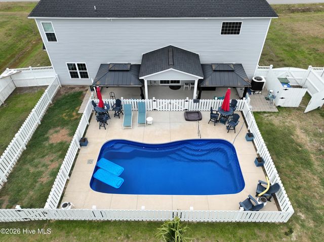 808 Colchester Reef Run, Sneads Ferry, NC 28460