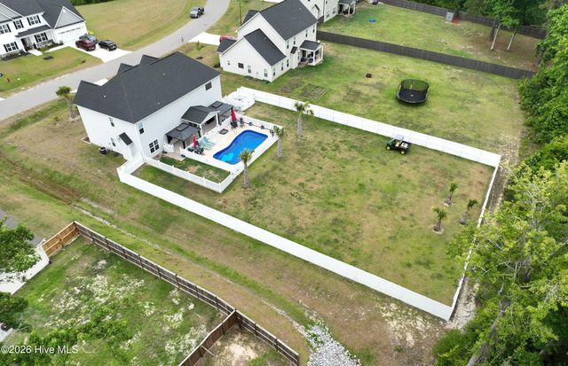 808 Colchester Reef Run, Sneads Ferry, NC 28460