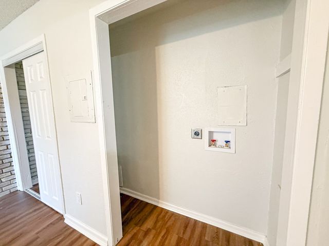 2833 Kings Road 210, Dallas, TX 75219