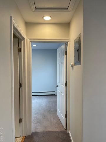 9 N Maryland Avenue, Port Washington, NY 11050