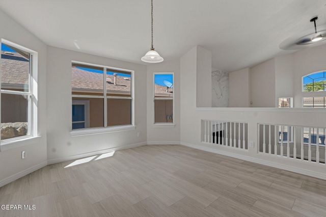 3657 SAMMY REECE Place, El Paso, TX 79938