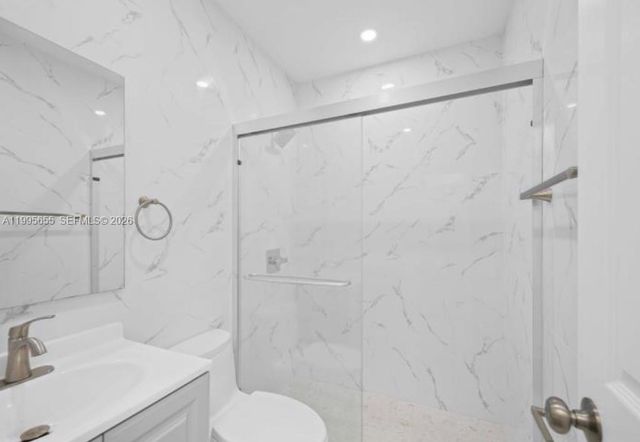 816 N Golf Dr 0, Hollywood, FL 33021