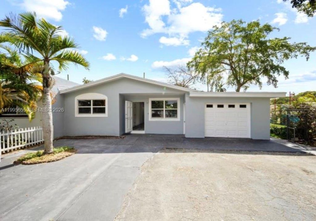 816 N Golf Dr 0, Hollywood, FL 33021