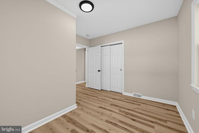 60 N CHESTER AVE, Riverside, NJ 08075