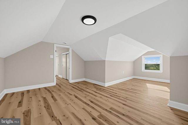 60 N CHESTER AVE, Riverside, NJ 08075