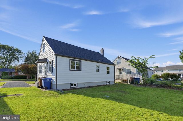 60 N CHESTER AVE, Riverside, NJ 08075