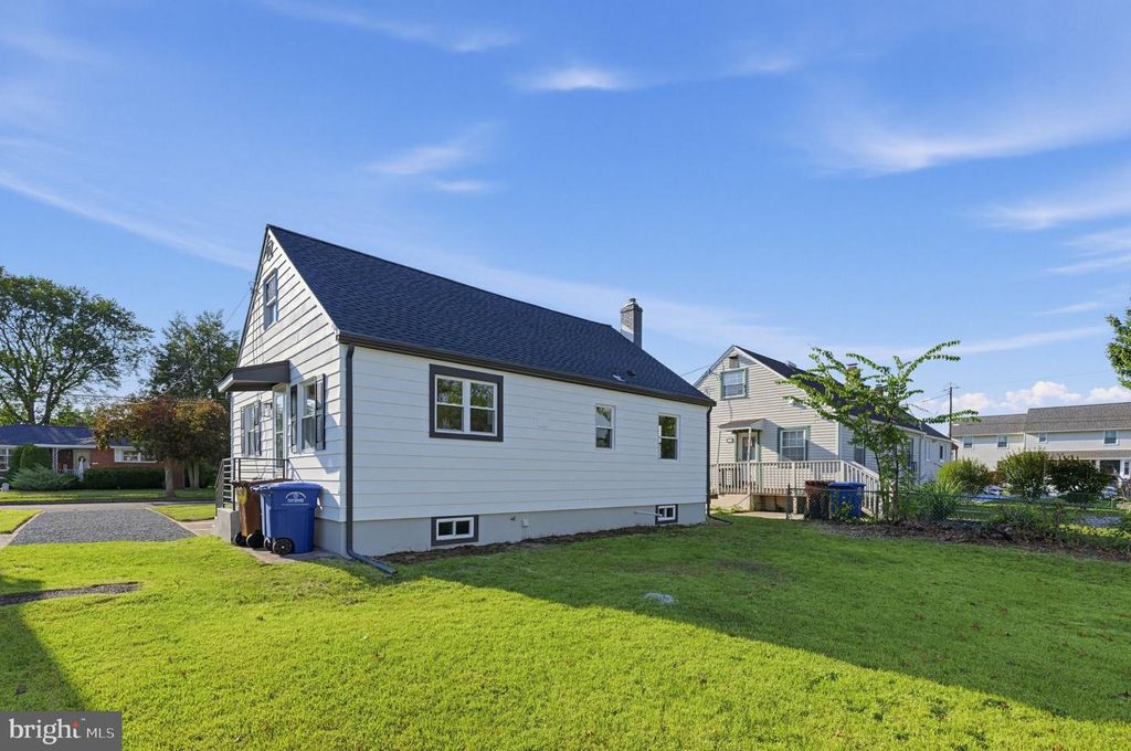 60 N CHESTER AVE, RIVERSIDE, NJ 08075 — photo 4