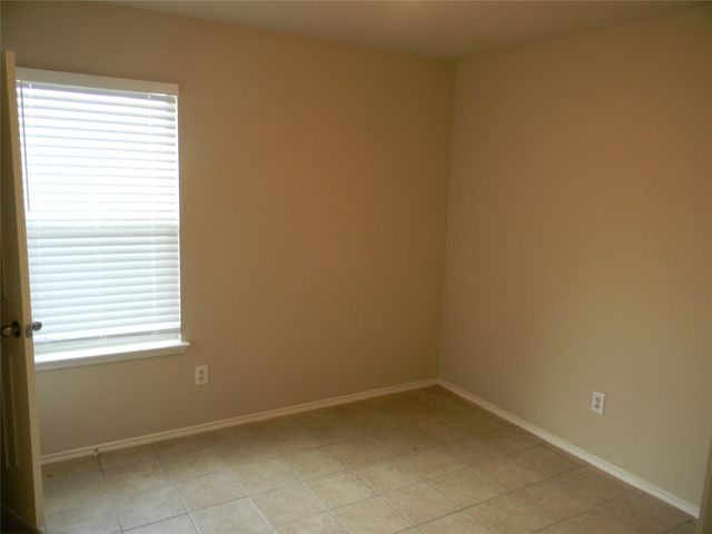 11929 Porcupine Drive, Fort Worth, TX 76244