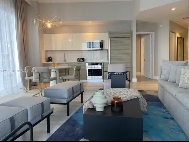 121 NE 34th Street L604, Miami, FL 33137