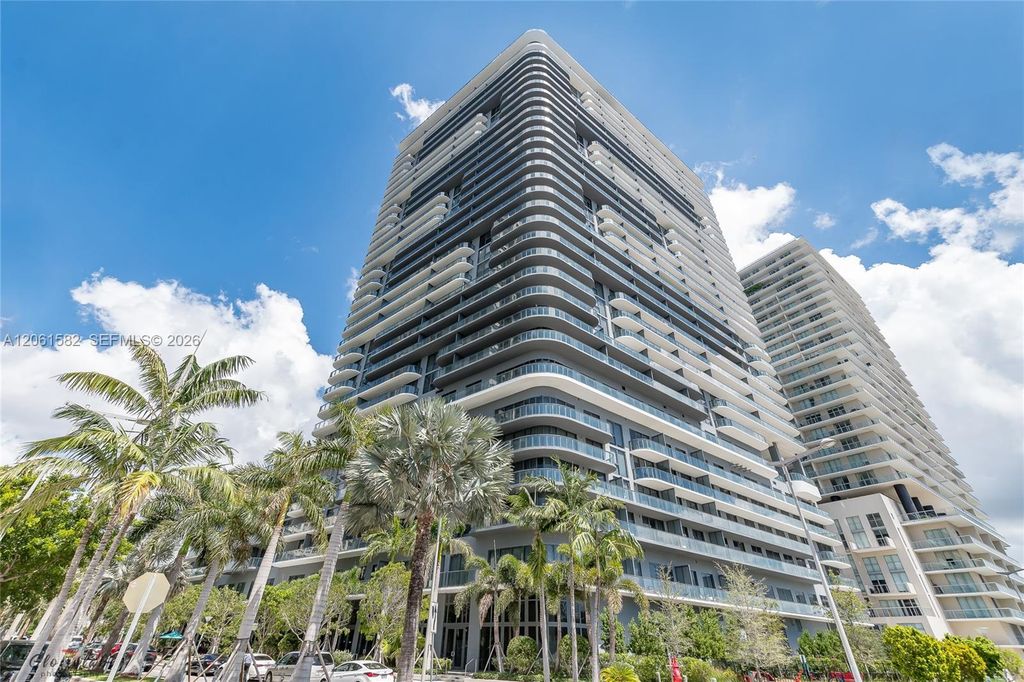 121 NE 34th Street L604, Miami, FL 33137