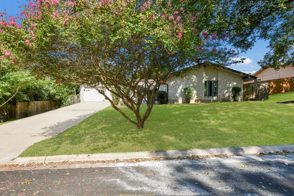 7203 Marywood CIR, Austin, TX 78723