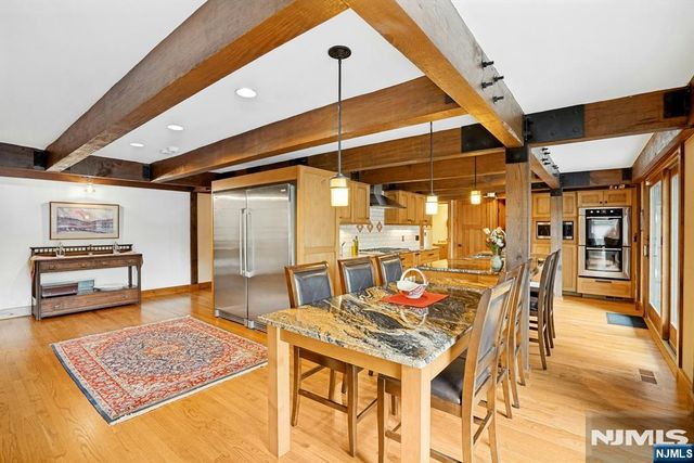 59 Youngs Road, Mahwah, NJ 07430