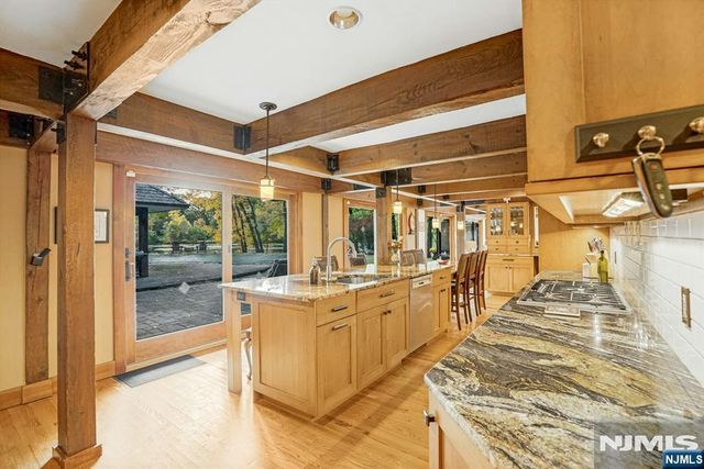 59 Youngs Road, Mahwah, NJ 07430