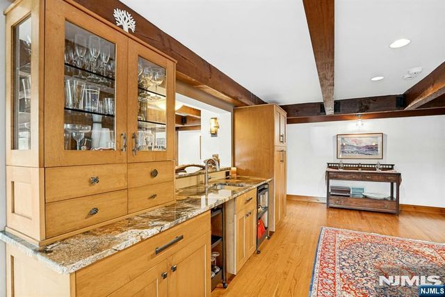 59 Youngs Road, Mahwah, NJ 07430