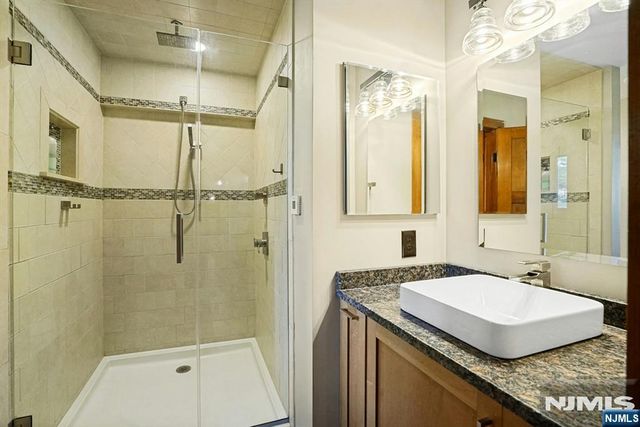 59 Youngs Road, Mahwah, NJ 07430