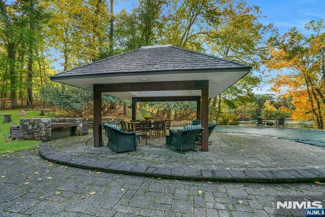 59 Youngs Road, Mahwah, NJ 07430